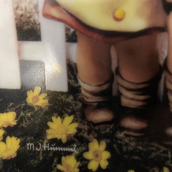 MJ Hummel plate collection LITTLE COMPANIONS:  “COME BACK SOON” - Picture 6 of 6
